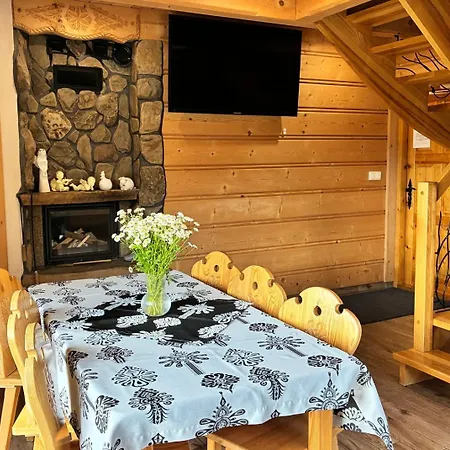 Witowiańskie Domki z prywatnym jacuzzi i kominkiem *